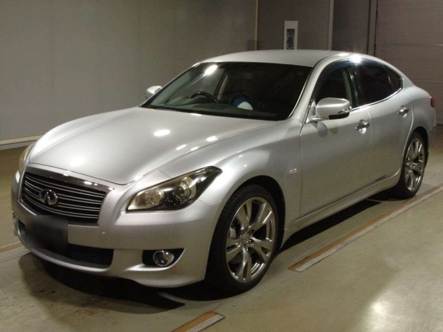 NISSAN FUGA 2012