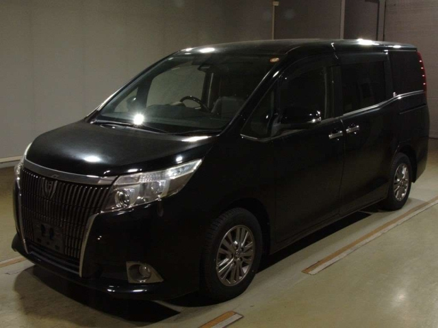 TOYOTA ESQUIRE 2017