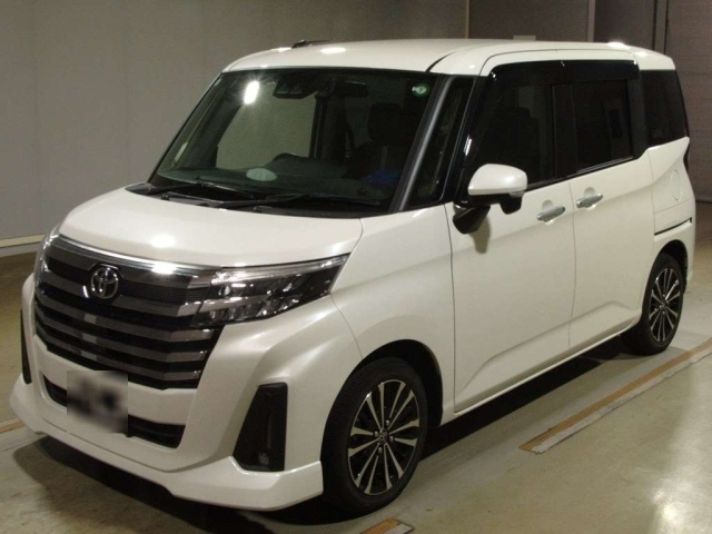 TOYOTA ROOMY 2020