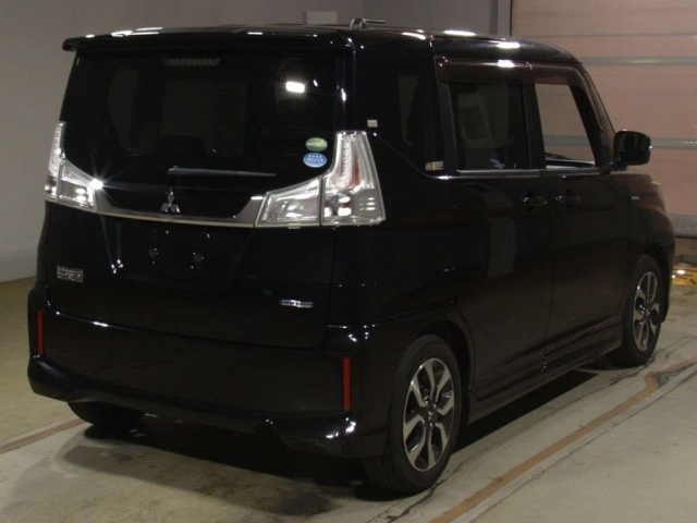 MITSUBISHI DELICA D2 2018
