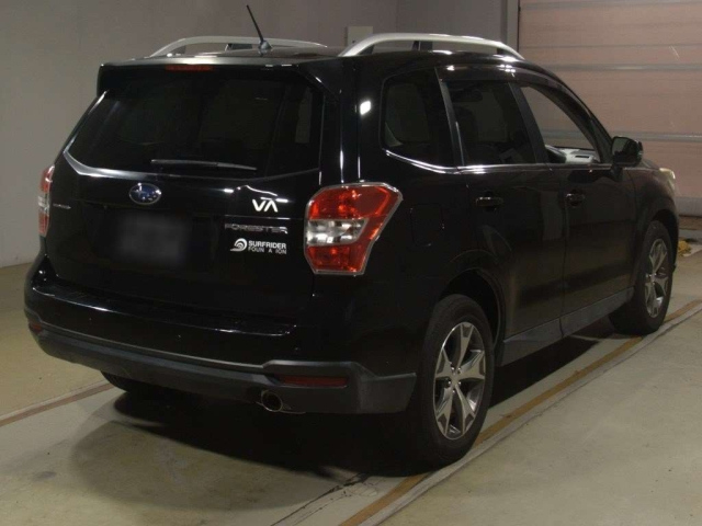 SUBARU FORESTER 2014