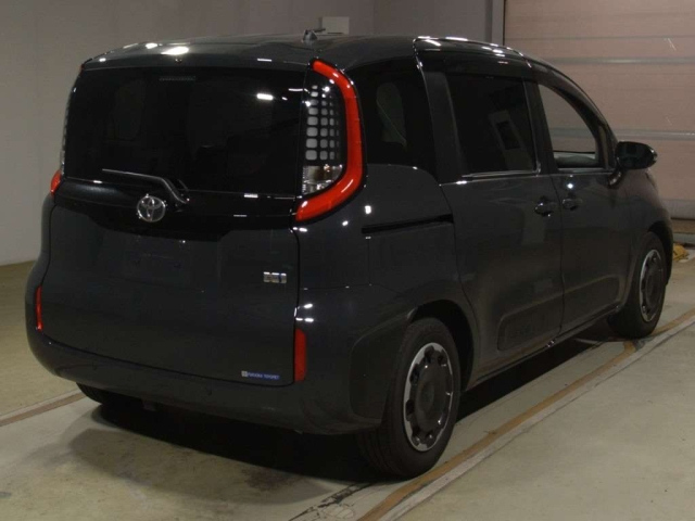 TOYOTA SIENTA 2023