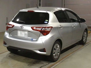 Заказать TOYOTA VITZ