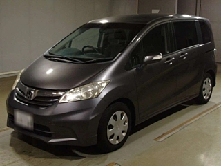 HONDA FREED 2013