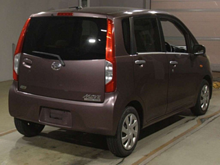 DAIHATSU MOVE 2013