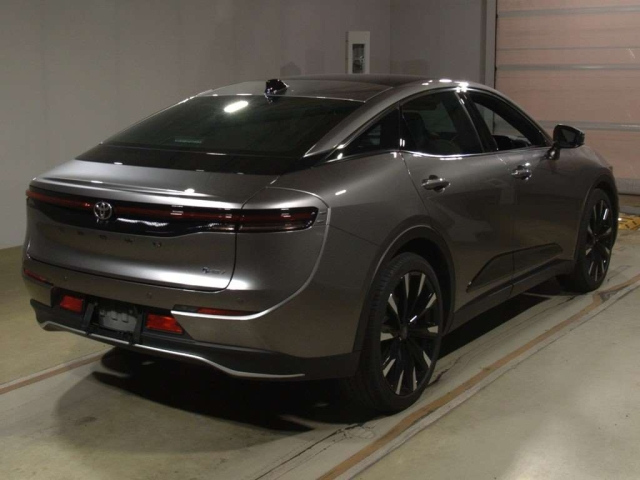 TOYOTA CROWN CROSSOVER 2024