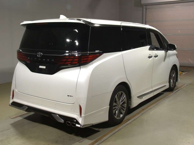 TOYOTA ALPHARD 2024
