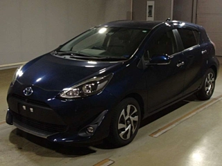 TOYOTA AQUA 2020