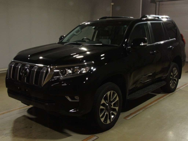 TOYOTA LAND CRUISER PRADO 2022