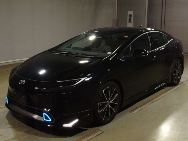 TOYOTA PRIUS 2023