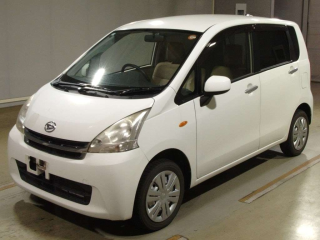DAIHATSU MOVE 2012