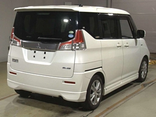 MITSUBISHI DELICA D2 2016