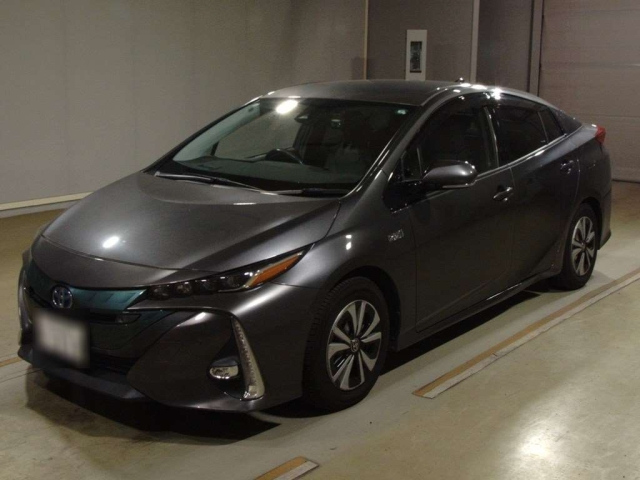 TOYOTA PRIUS PHV 2017