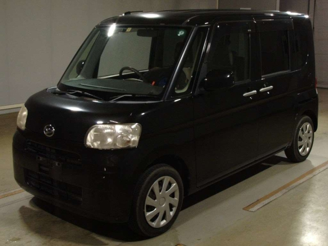 DAIHATSU TANTO 2012