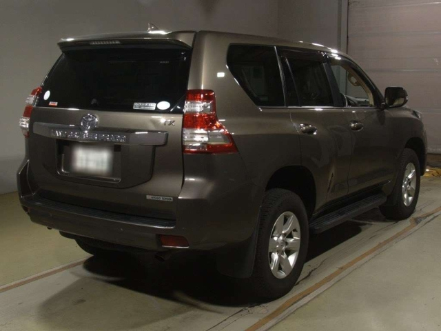 TOYOTA LAND CRUISER PRADO 2015