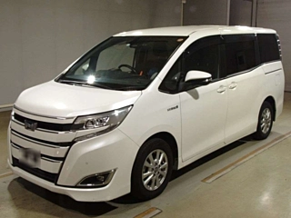 TOYOTA NOAH 2019