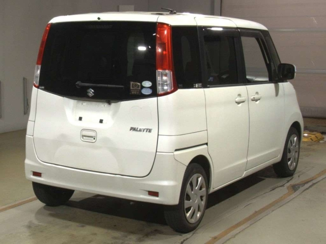 SUZUKI PALETTE 2011