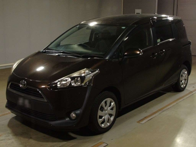 TOYOTA SIENTA 2016