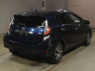 TOYOTA AQUA 2020