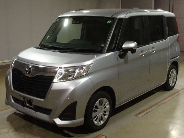 TOYOTA ROOMY 2020