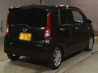 DAIHATSU MOVE 2015