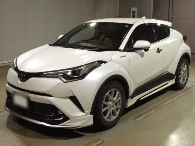 TOYOTA C-HR 2019