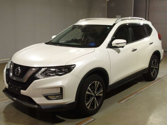 NISSAN X-TRAIL 2019