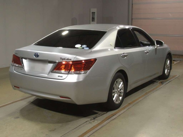 TOYOTA CROWN 2013