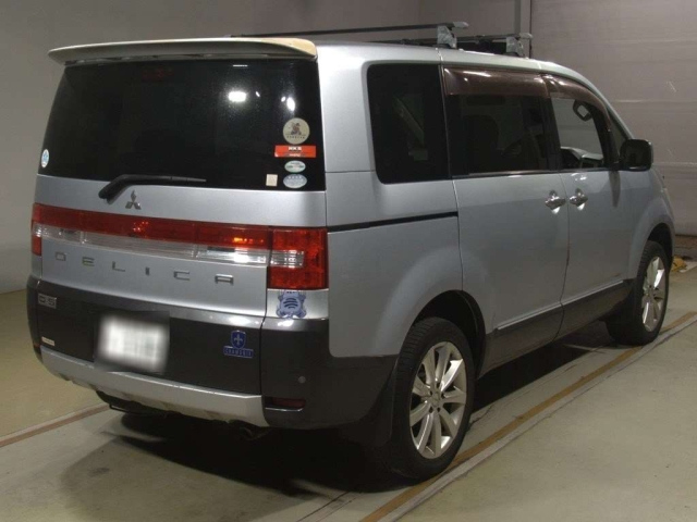 MITSUBISHI DELICA D5 2008