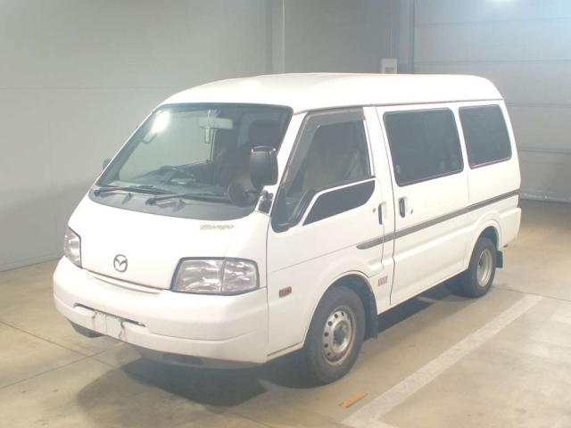 MAZDA BONGO VAN 2010