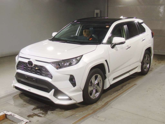TOYOTA RAV4 2021