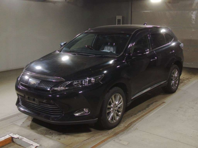 TOYOTA HARRIER 2017