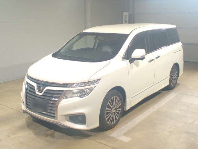 NISSAN ELGRAND 2015