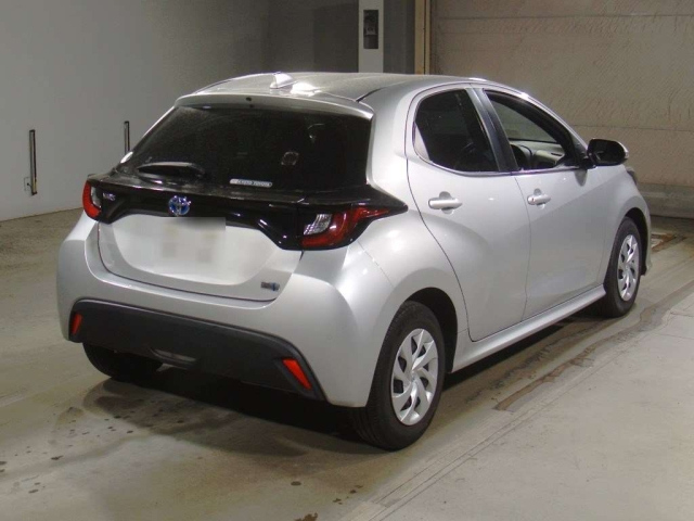 TOYOTA YARIS 2021