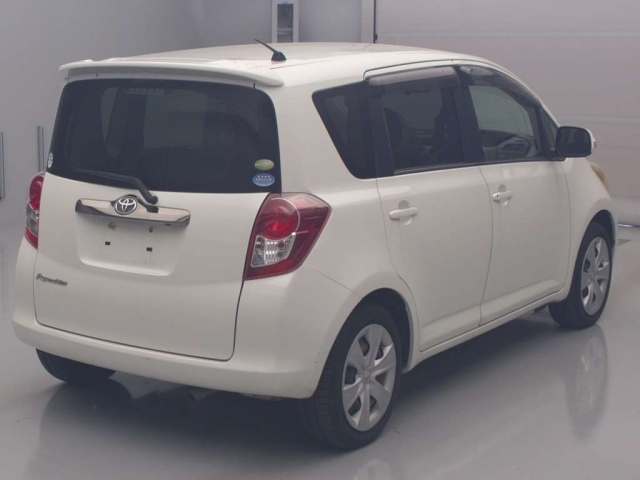 TOYOTA RACTIS 2009
