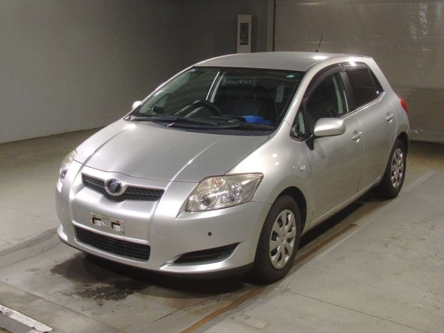 TOYOTA AURIS 2008