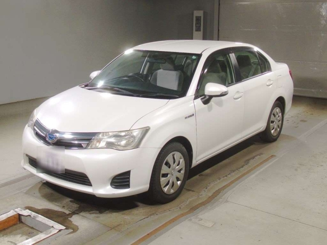 TOYOTA COROLLA AXIO 2013