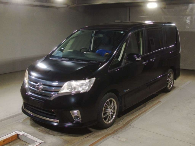 NISSAN SERENA 2013