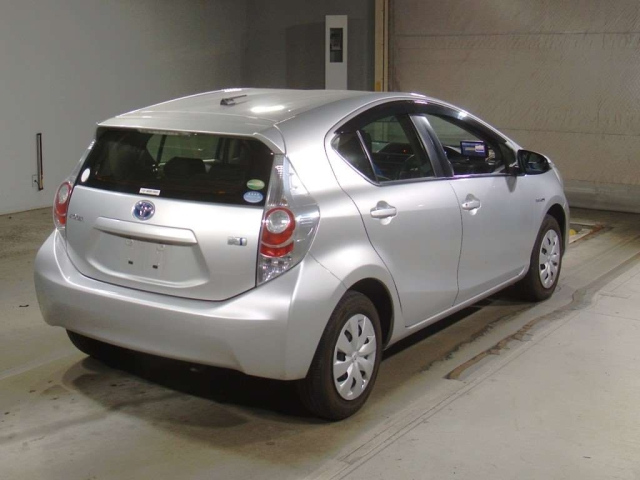 TOYOTA AQUA 2014