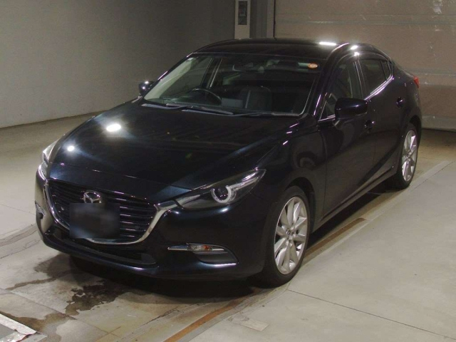 MAZDA AXELA 2017