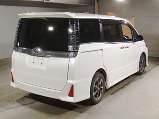 TOYOTA VOXY 2020