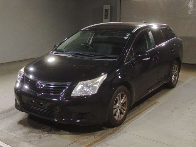 TOYOTA AVENSIS WAGON 2012