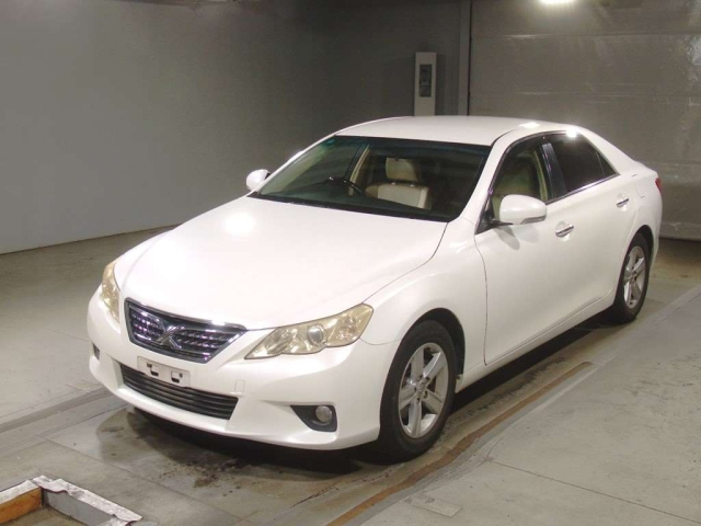 TOYOTA MARK X 2010