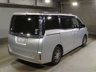 TOYOTA VOXY 2015