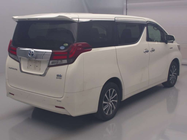 TOYOTA ALPHARD 2015