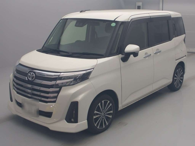 TOYOTA ROOMY 2023