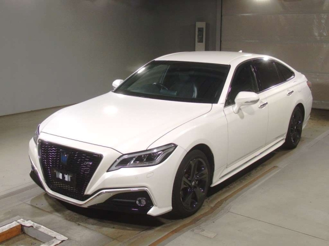 TOYOTA CROWN 2020
