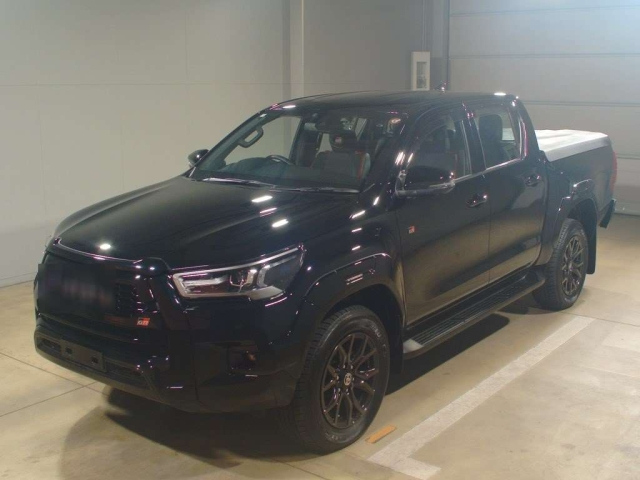 TOYOTA HILUX 2023