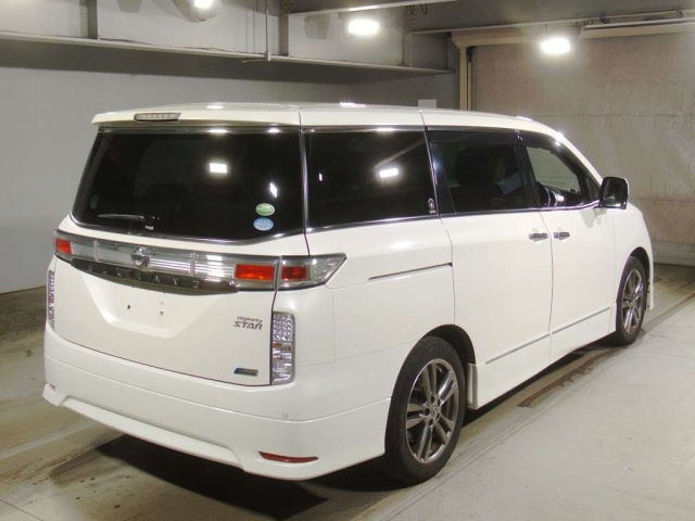 NISSAN ELGRAND 2012
