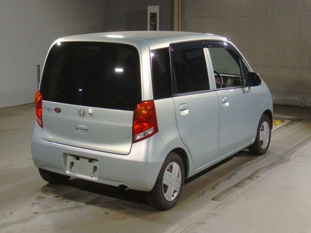 HONDA LIFE 2010